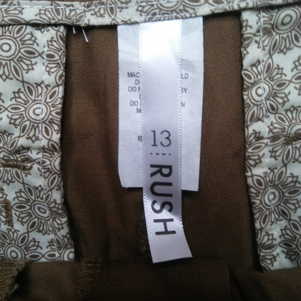 Rush Shorts - Picture 3 of 3